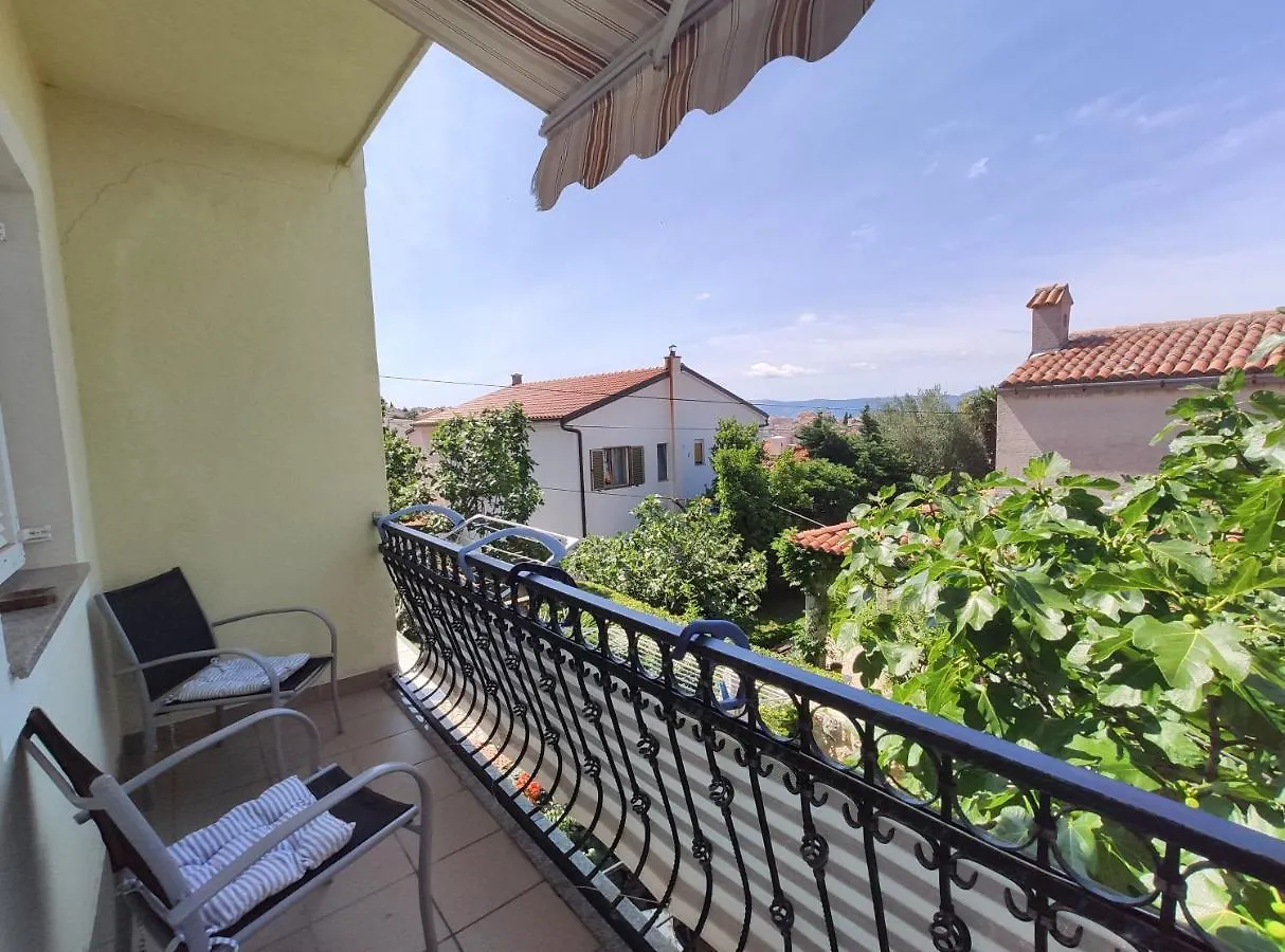 Apartmani Domi Selce Croatia