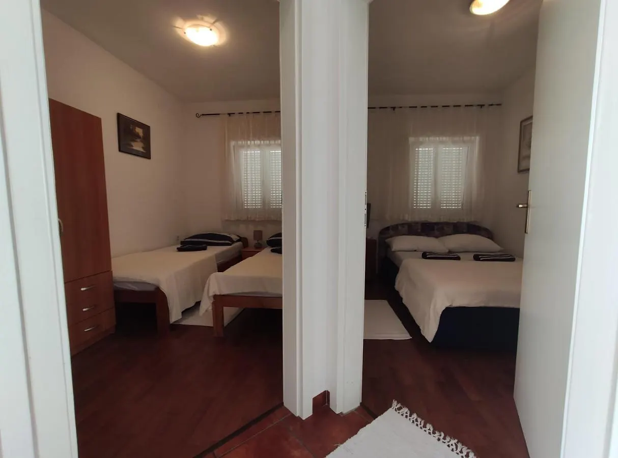 Apartmani Domi Selce Apartament